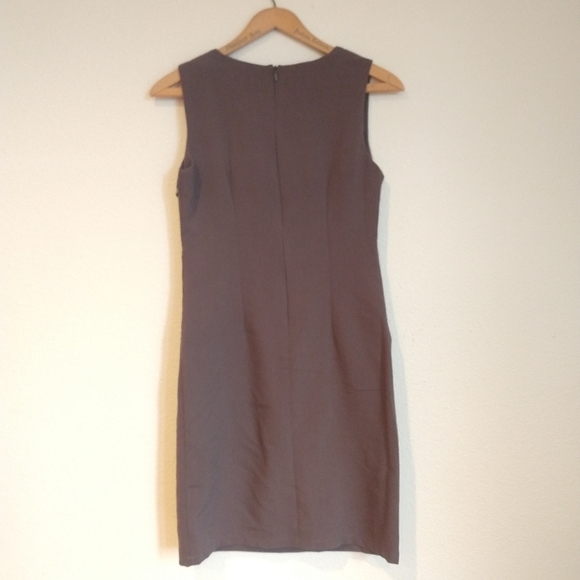 Izabel London | Zipper Detail Dress - Picture 2 of 9